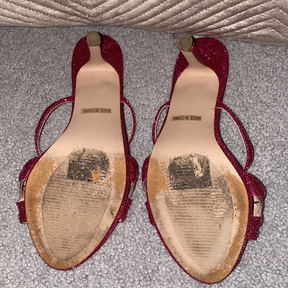Sparkling Pink high heels. Size 7. Worn a few times. Been in closet for years. - Picture 4 of 4